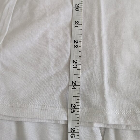 T Tahari Top Size 2X White Crochet Scalloped Lace Short Flutter Sleeves NWT Airy - Picture 13 of 13